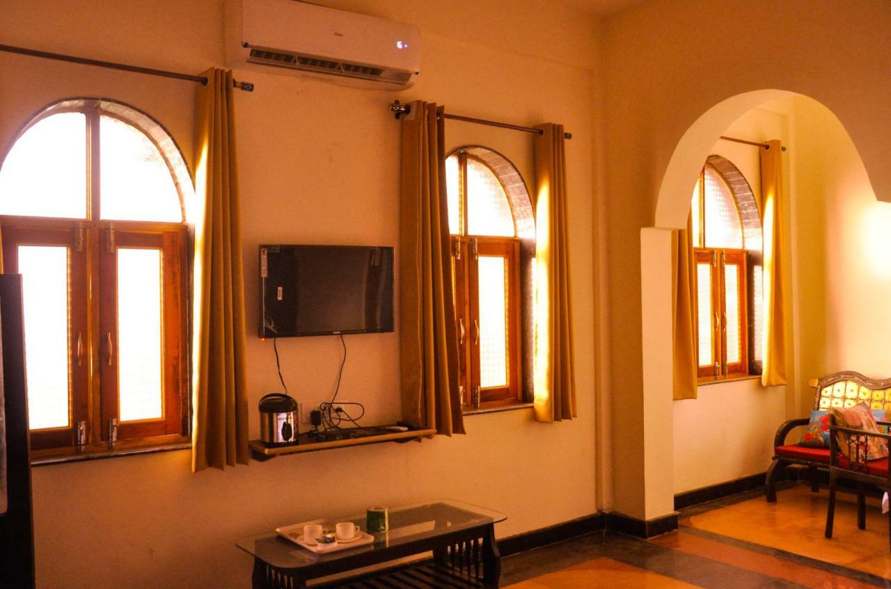Hotel Vamdev Fort Pushkar Dış mekan fotoğraf